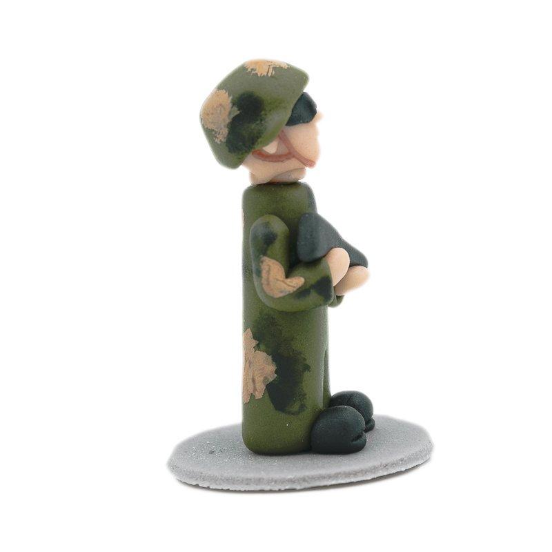 Figurina Marzipan Soldat in Camuflaj Verde CapriceSHOP